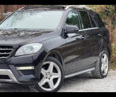 Mercedes-Benz M Class SERVICE HISTORY | 2 KEYS+LOGBOOK - 56