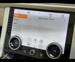 Land Rover Range Rover 7 MAIN DEALER LAND ROVER SERVICE STAMPS|

Smartphone Pack
Very rare

Black Pa - 63