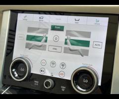 Land Rover Range Rover 7 MAIN DEALER LAND ROVER SERVICE STAMPS|

Smartphone Pack
Very rare

Black Pa - 69