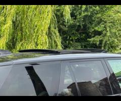 Land Rover Range Rover 7 MAIN DEALER LAND ROVER SERVICE STAMPS|

Smartphone Pack
Very rare

Black Pa - 78