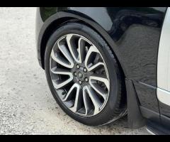 Land Rover Range Rover 7 MAIN DEALER LAND ROVER SERVICE STAMPS|

Smartphone Pack
Very rare

Black Pa - 85