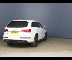 Audi Q7 2 KEYS|LOGBOOK|

Equipment:
Air Conditioning
Auto Climate Control
Automatic Lights
Bluetooth - 7