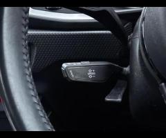 Audi A1 1 FORMER KEEPER|SERVICE HISTORY|

Equipment:
Air Conditioning
Parking Sensor(s)
Alloy Wheels - 30