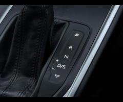 Audi A1 1 FORMER KEEPER|SERVICE HISTORY|

Equipment:
Air Conditioning
Parking Sensor(s)
Alloy Wheels - 37