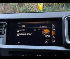 Audi A1 1 FORMER KEEPER|SERVICE HISTORY|

Equipment:
Air Conditioning
Parking Sensor(s)
Alloy Wheels - 53