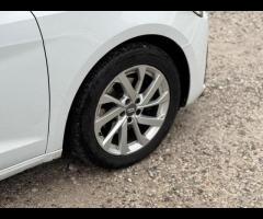 Audi A1 1 FORMER KEEPER|SERVICE HISTORY|

Equipment:
Air Conditioning
Parking Sensor(s)
Alloy Wheels - 70