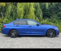 BMW 3 Series 1 FORMER KEEPER|2 KEYS|6 MAIN DEALER SERVICES - ALL AVALIBLE ON i DRIVE|£1490 WORTH OF - 9