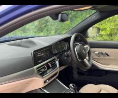 BMW 3 Series 1 FORMER KEEPER|2 KEYS|6 MAIN DEALER SERVICES - ALL AVALIBLE ON i DRIVE|£1490 WORTH OF - 18