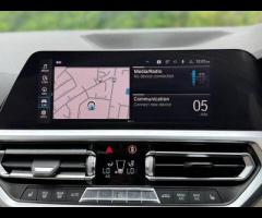 BMW 3 Series 1 FORMER KEEPER|2 KEYS|6 MAIN DEALER SERVICES - ALL AVALIBLE ON i DRIVE|£1490 WORTH OF - 44