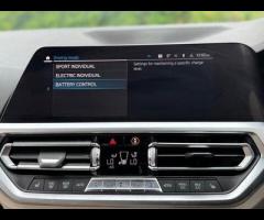 BMW 3 Series 1 FORMER KEEPER|2 KEYS|6 MAIN DEALER SERVICES - ALL AVALIBLE ON i DRIVE|£1490 WORTH OF - 50