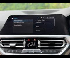 BMW 3 Series 1 FORMER KEEPER|2 KEYS|6 MAIN DEALER SERVICES - ALL AVALIBLE ON i DRIVE|£1490 WORTH OF - 55