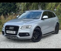 Audi SQ5 2 FORMER KEEPERS|2 KEYS|SERVICE HISTORY|

Running Boards
Very rare
Valuable

Adaptive Cruis - 2