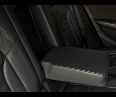 Audi SQ5 2 FORMER KEEPERS|2 KEYS|SERVICE HISTORY|

Running Boards
Very rare
Valuable

Adaptive Cruis - 61