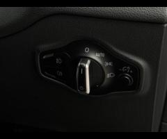 Audi SQ5 2 FORMER KEEPERS|2 KEYS|SERVICE HISTORY|

Running Boards
Very rare
Valuable

Adaptive Cruis - 63