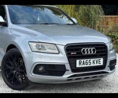 Audi SQ5 2 FORMER KEEPERS|2 KEYS|SERVICE HISTORY|

Running Boards
Very rare
Valuable

Adaptive Cruis - 70