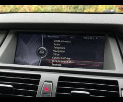 BMW X5 Media Package
VIN spec

Navigation System - BMW Professional Multimedia
VIN spec

Professiona - 42