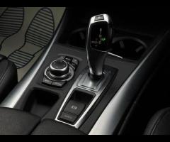 BMW X5 Media Package
VIN spec

Navigation System - BMW Professional Multimedia
VIN spec

Professiona - 57