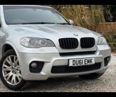 BMW X5 Media Package
VIN spec

Navigation System - BMW Professional Multimedia
VIN spec

Professiona - 74