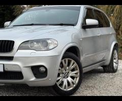 BMW X5 Media Package
VIN spec

Navigation System - BMW Professional Multimedia
VIN spec

Professiona - 75