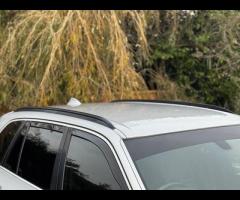 BMW X5 Media Package
VIN spec

Navigation System - BMW Professional Multimedia
VIN spec

Professiona - 82