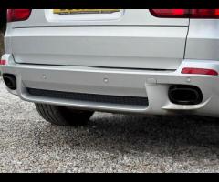 BMW X5 Media Package
VIN spec

Navigation System - BMW Professional Multimedia
VIN spec

Professiona - 84