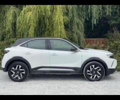 Vauxhall Mokka LOGBOOK|

With only 11999 miles on the clock, this 2022 Vauxhall Mokka 1.2L Petrol Tu - 12