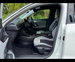 Vauxhall Mokka LOGBOOK|

With only 11999 miles on the clock, this 2022 Vauxhall Mokka 1.2L Petrol Tu - 17