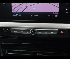 Vauxhall Mokka LOGBOOK|

With only 11999 miles on the clock, this 2022 Vauxhall Mokka 1.2L Petrol Tu - 39