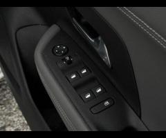 Vauxhall Mokka LOGBOOK|

With only 11999 miles on the clock, this 2022 Vauxhall Mokka 1.2L Petrol Tu - 47