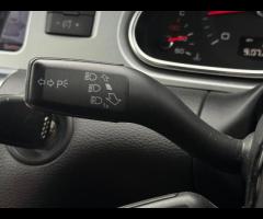 Audi Q7 2 KEYS|SERVICE HISTORY - 5 SERVICES|

Equipment:
Navigation HDD
Parking Sensor(s)
Climate Co - 37