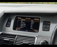 Audi Q7 2 KEYS|SERVICE HISTORY - 5 SERVICES|

Equipment:
Navigation HDD
Parking Sensor(s)
Climate Co - 50