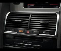 Audi Q7 2 KEYS|SERVICE HISTORY - 5 SERVICES|

Equipment:
Navigation HDD
Parking Sensor(s)
Climate Co - 60