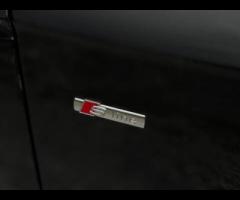 Audi Q7 2 KEYS|SERVICE HISTORY - 5 SERVICES|

Equipment:
Navigation HDD
Parking Sensor(s)
Climate Co - 83