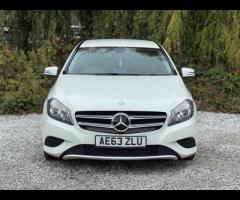 Mercedes-Benz A Class SERVICE HISTORY - 5 SERVICES - 5 MAIN DEALER SERVICES|LOGBOOK|GEARBOX SERVICE - 5