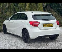 Mercedes-Benz A Class SERVICE HISTORY - 5 SERVICES - 5 MAIN DEALER SERVICES|LOGBOOK|GEARBOX SERVICE - 7