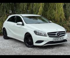 Mercedes-Benz A Class SERVICE HISTORY - 5 SERVICES - 5 MAIN DEALER SERVICES|LOGBOOK|GEARBOX SERVICE - 14