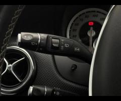 Mercedes-Benz A Class SERVICE HISTORY - 5 SERVICES - 5 MAIN DEALER SERVICES|LOGBOOK|GEARBOX SERVICE - 35
