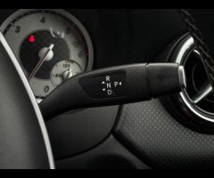 Mercedes-Benz A Class SERVICE HISTORY - 5 SERVICES - 5 MAIN DEALER SERVICES|LOGBOOK|GEARBOX SERVICE - 37