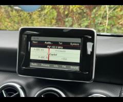 Mercedes-Benz A Class SERVICE HISTORY - 5 SERVICES - 5 MAIN DEALER SERVICES|LOGBOOK|GEARBOX SERVICE - 46