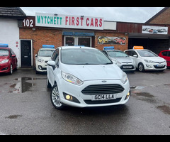 Ford Fiesta 1.0T EcoBoost Titanium Euro 5 (s/s) 5dr