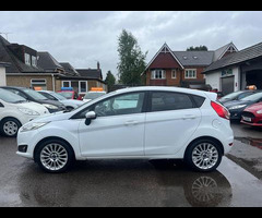 Ford Fiesta 1.0T EcoBoost Titanium Euro 5 (s/s) 5dr - 5