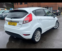 Ford Fiesta 1.0T EcoBoost Titanium Euro 5 (s/s) 5dr - 8