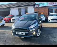 Ford Fiesta 1.0 Zetec Euro 5 (s/s) 5dr - 3