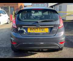 Ford Fiesta 1.0 Zetec Euro 5 (s/s) 5dr - 10