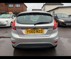 Ford Fiesta 1.4 Zetec 5dr - 9