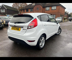 Ford Fiesta 1.0T EcoBoost Zetec Euro 5 (s/s) 5dr - 10