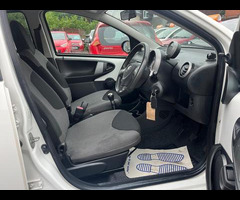 Toyota Aygo 1.0 VVT-i Fire Euro 5 5dr - 9