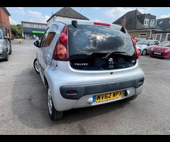 Peugeot 107 1.0 12V Allure Euro 5 5dr - 6