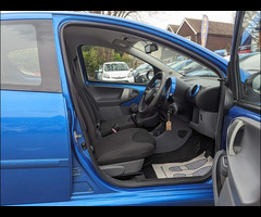 Toyota Aygo 1.0 VVT-i Blue Euro 4 5dr - 16