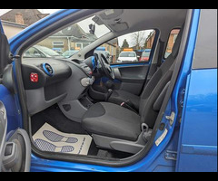 Toyota Aygo 1.0 VVT-i Blue Euro 4 5dr - 18